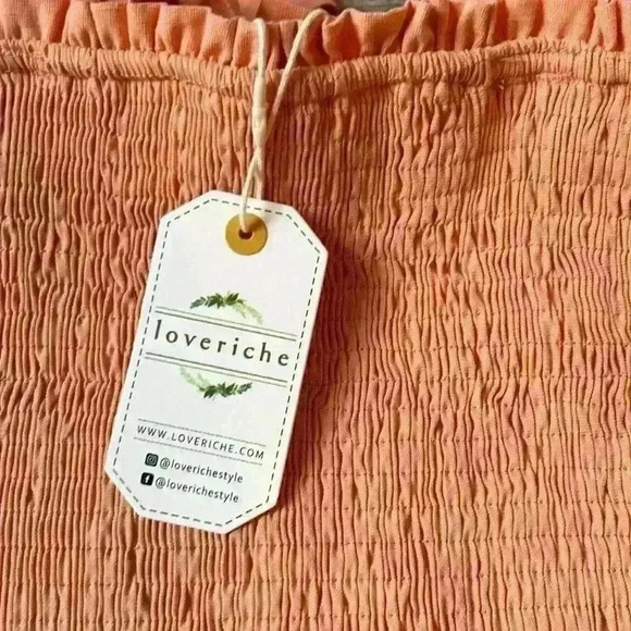 Smocked Peach Shoulder Bow NWT Love Riche Top - Picture 2 of 7